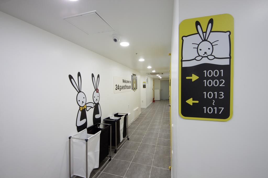 24 Guesthouse Myeongdong Town Seul Esterno foto